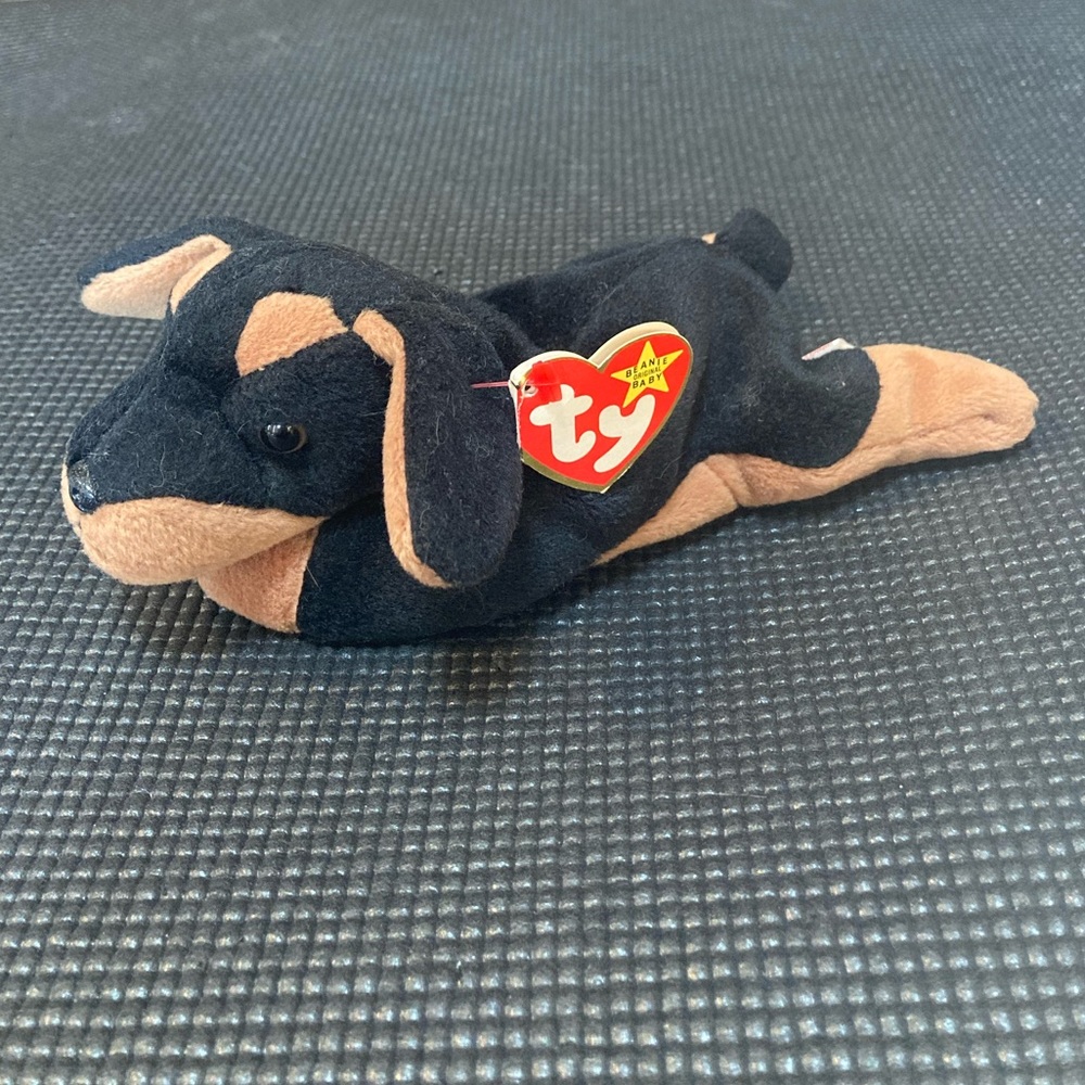Vintage Ty Beanie Baby “Doby” 4th Generation